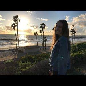 Meet your Posher, Elysha